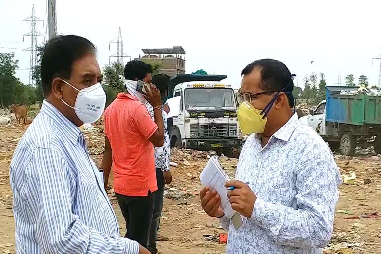 Municipal Corporation Commissioner visit, Door to Door Garbage Collection