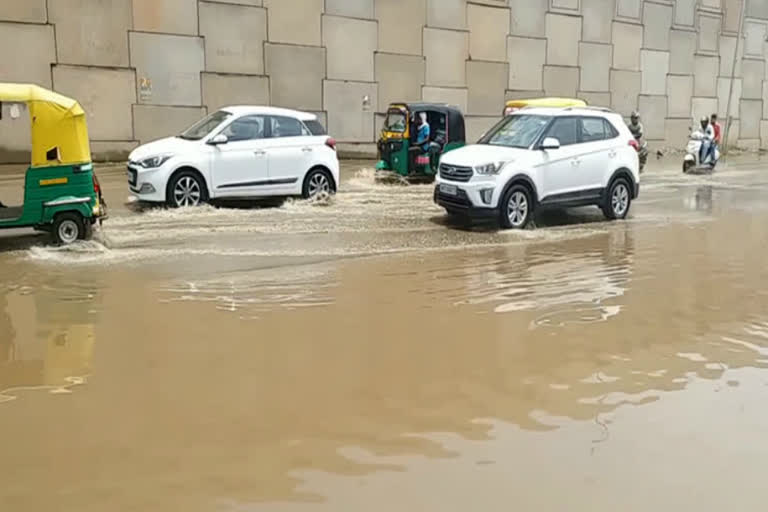 water logging after first monsoon rain in faridabad