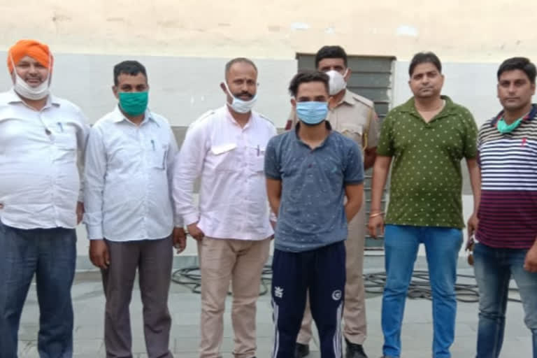 श्रीगंगानगर में युवक गिरफ्तार, Youth arrested in Sriganganagar