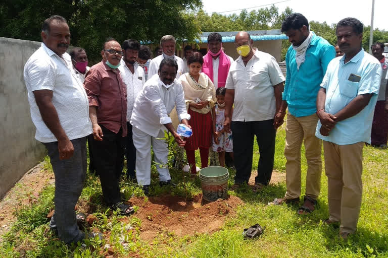 mandula samelu visited whare houses in thirumalagiri