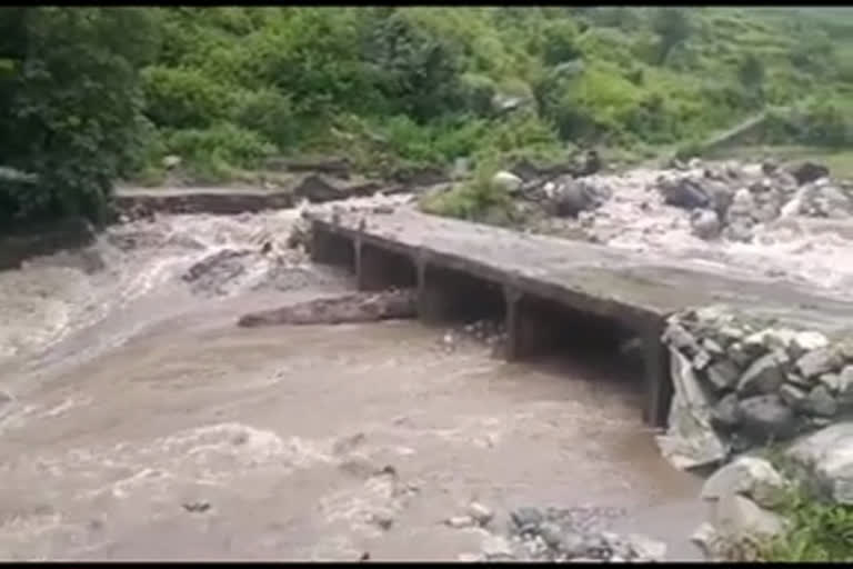 dharchula-tawaghat-national-highway-connecting-china-border-closed-due-to-heavy-rain