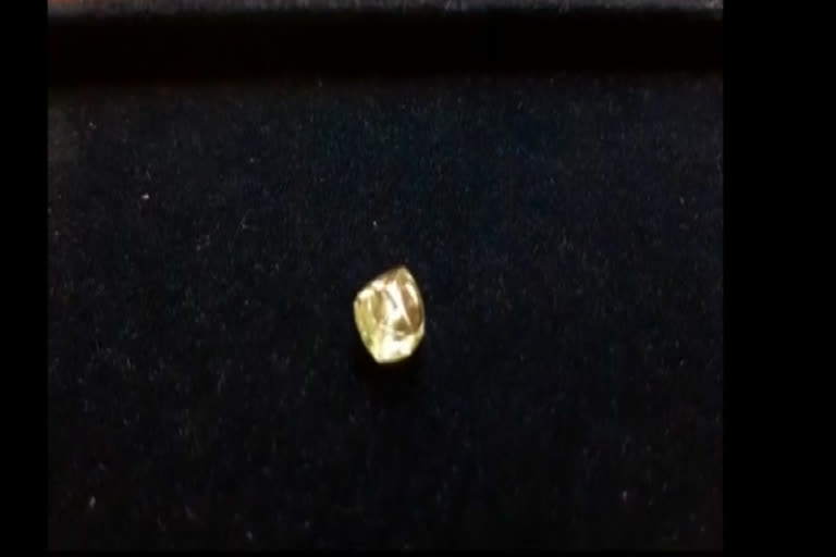 Labourer finds 10.69-carat diamond from mine in MP's Panna