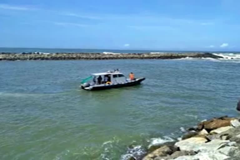 Pocso case accused jumped into the sea in Kasaragod