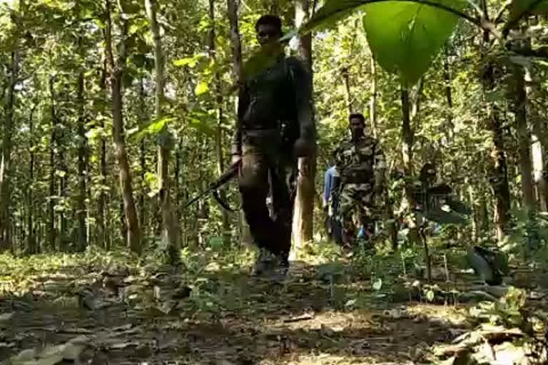 naxal attack on police in gadchiroli