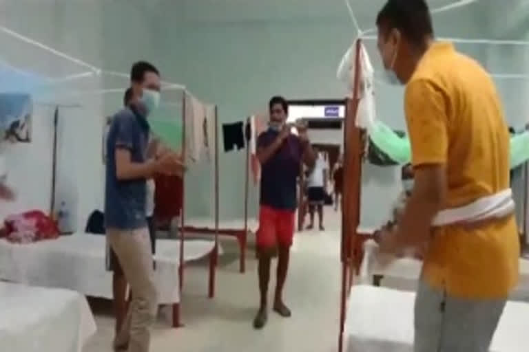 COVID-19 patients boost morale by playing flute, singing, dancing at quarantine centre