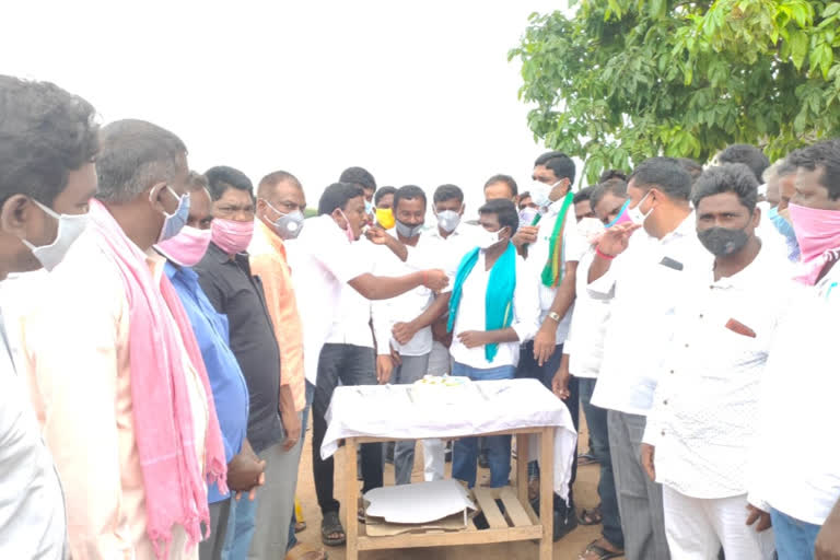 mla rasamai balakishan participated in ktr birthday celebrations