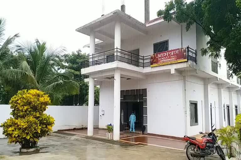 Banquet Hall transformed into Covid Care Center in ranchi