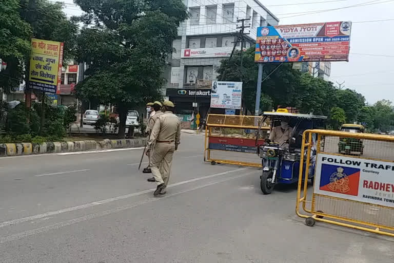 weekend lockdown in Ghaziabad