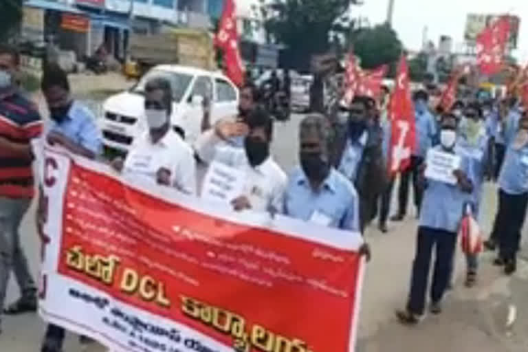 Aashako Labours Rally To Sangareddy Collecterate