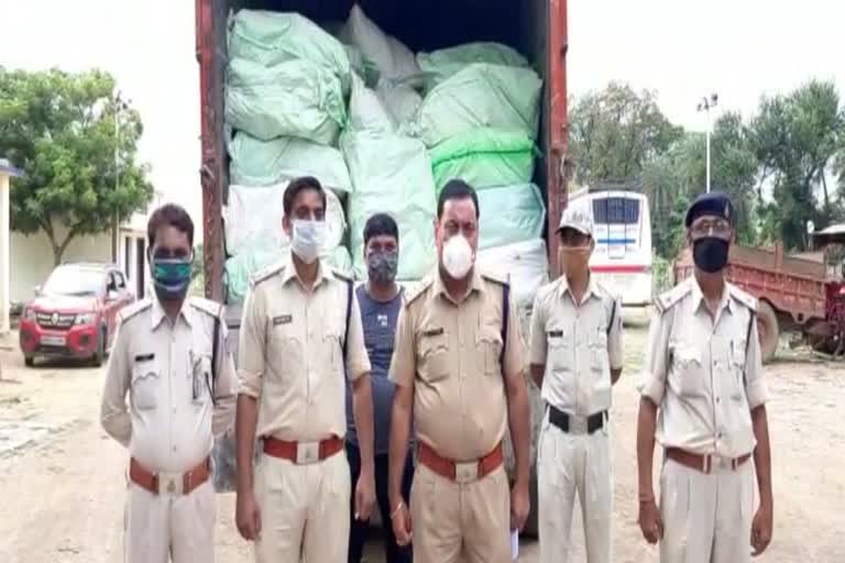 Truck full of Rajshree seized