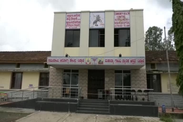 ನಿಪ್ಪಾಣಿ ಸರ್ಕಾರಿ ಆಸ್ಪತ್ರೆ ಸೀಲ್​ಡೌನ್​