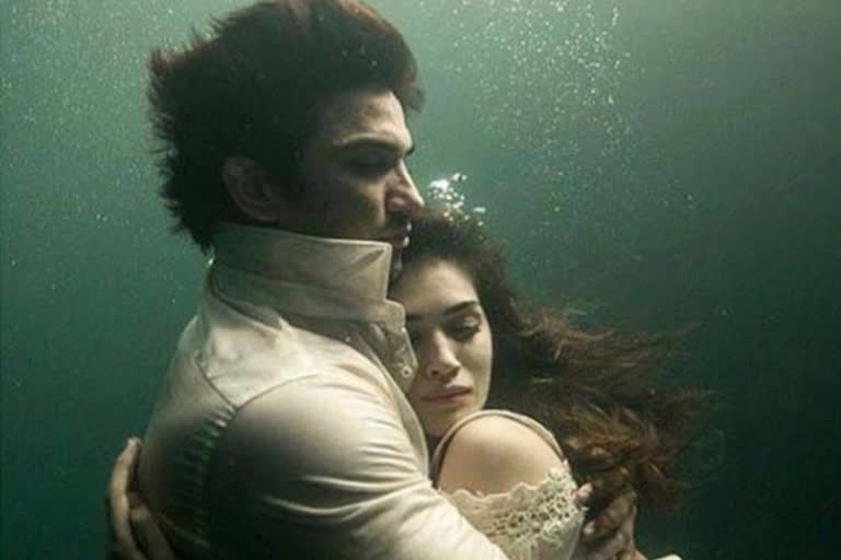 Kriti pens emotional post for Sushant post Dil Bechara release