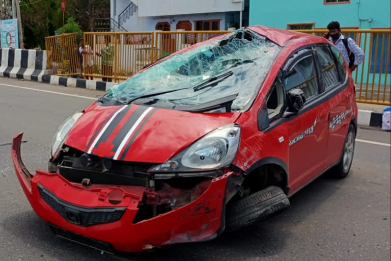 road accident in marturu prakasam district , one man injured