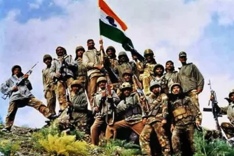 Indian cricketers salute army by remembering kargil vijay divas