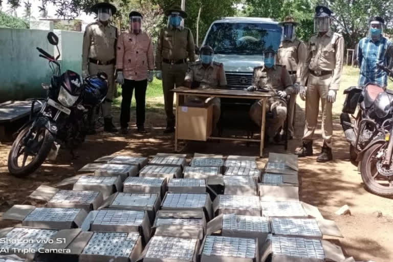 karnataka wine seized in ananthapuram district