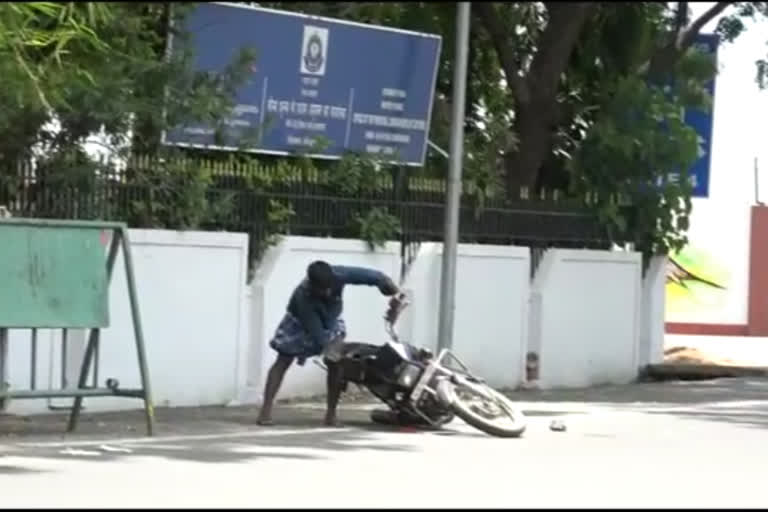 Drunken man's atrocity near Chennai airport