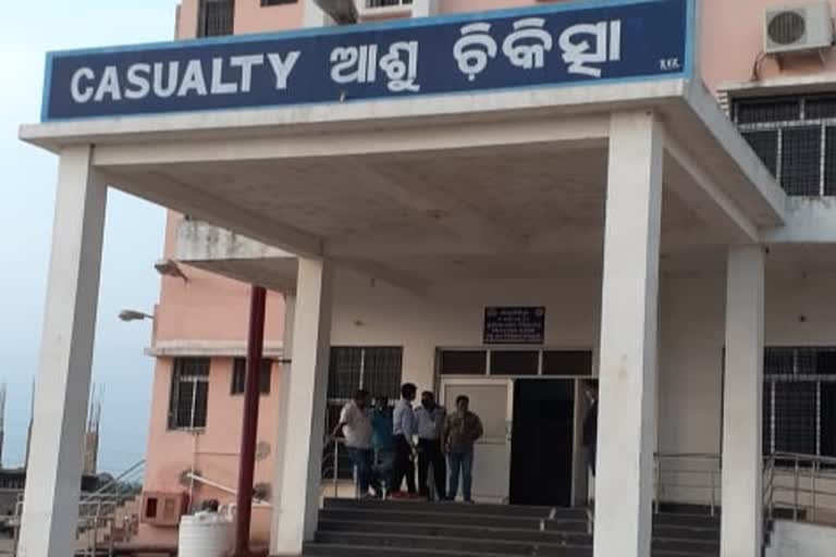 corona-patient-admit-at-jharsuguda-district-hospital