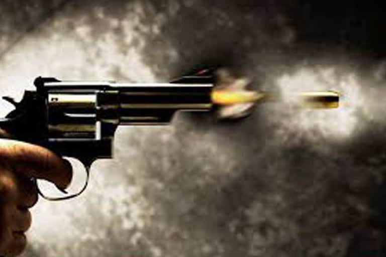 three people shot dead in kasganj