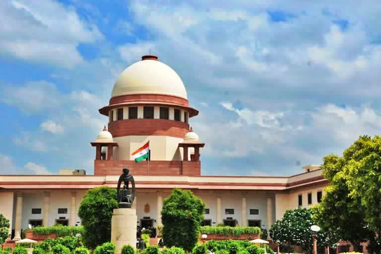 SC reserves order on plea for transferring funds collected in PM CARES to NDRF  പി‌എം കെയർസ് ഫണ്ട്‌ എൻ‌ഡി‌ആർ‌എഫിലേക്ക് മാറ്റണം  പി‌എം കെയർസ് ഫണ്ട്‌ എൻ‌ഡി‌ആർ‌എഫിലേക്ക് മാറ്റണം