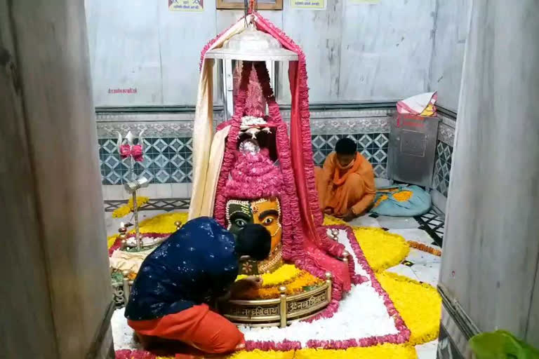 Devotees reached Baba Baijnath temple