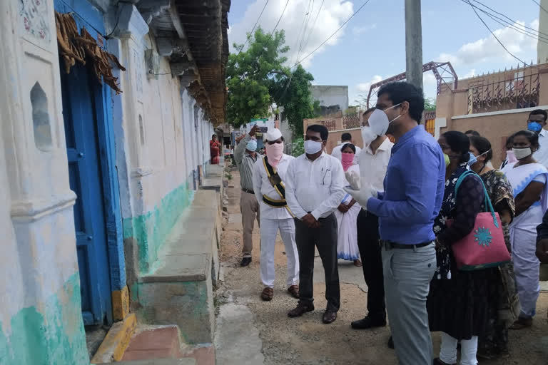 Additional Collector Muzammil Khan visited the families suffering from corona at Dubbaka in Siddipet