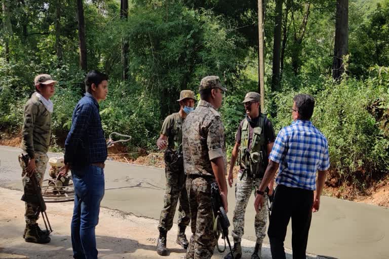 Bastar IG inspected in Naxalite affected areas