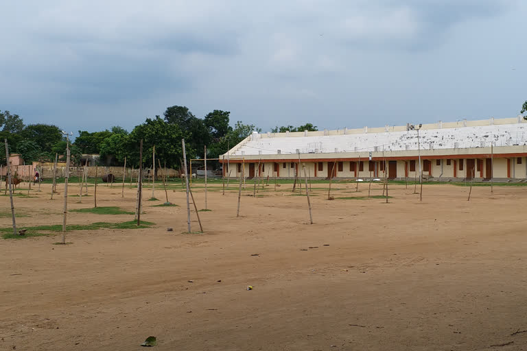 weekly market closed,  subarnapur weekly market closed, covid-19, କୋରୋନା ସଂକ୍ରମଣ ଚିନ୍ତା, ବନ୍ଦ ହେଲା ସାପ୍ତାହିକ ହାଟ, ସୁବର୍ଣ୍ଣପୁର ସାପ୍ତାହିକ ହାଟ