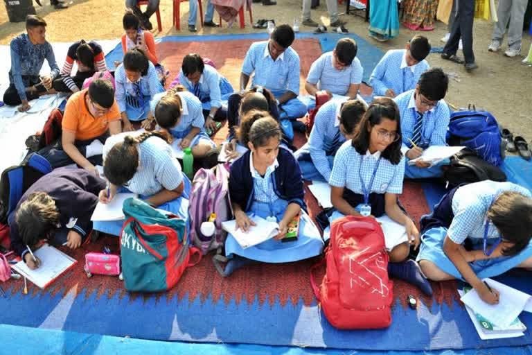 Schools Reopen, Schools Reopen On September 5, Schools Reopen On September 5 news, Schools Reopen in Andhra Pradesh, ಶಾಲೆ ಪುನಾರಂಭ, ಸೆಪ್ಟಂಬರ್​ 5 ರಂದು ಶಾಲೆ ಪುನಾರಂಭ, ಶಾಲೆ ಪುನಾರಂಭ ಸುದ್ದಿ, ಆಂಧ್ರಪ್ರದೇಶದಲ್ಲಿ ಶಾಲೆ ಪುನಾರಂಭ, ಶಿಕ್ಷಕರ ದಿನಾಚರಣೆಯಂದು ಶಾಲೆ ಮರು ಪ್ರಾರಂಭ,