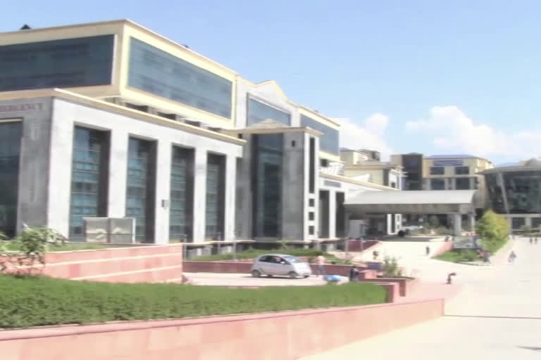 ner chowk medical college