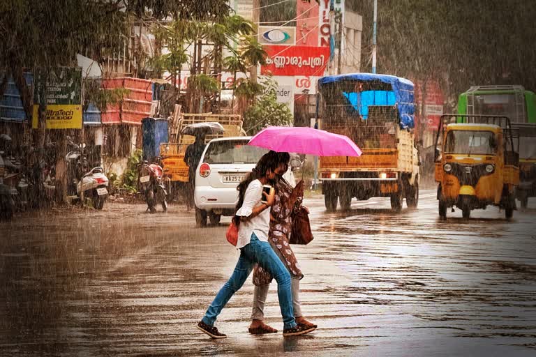 Orange alert kerala  yellow alert kerala  kerala hevy rain  rain updates kerala  കേരളം മഴ  കേരളം ഓറഞ്ച് അലർട്ട്