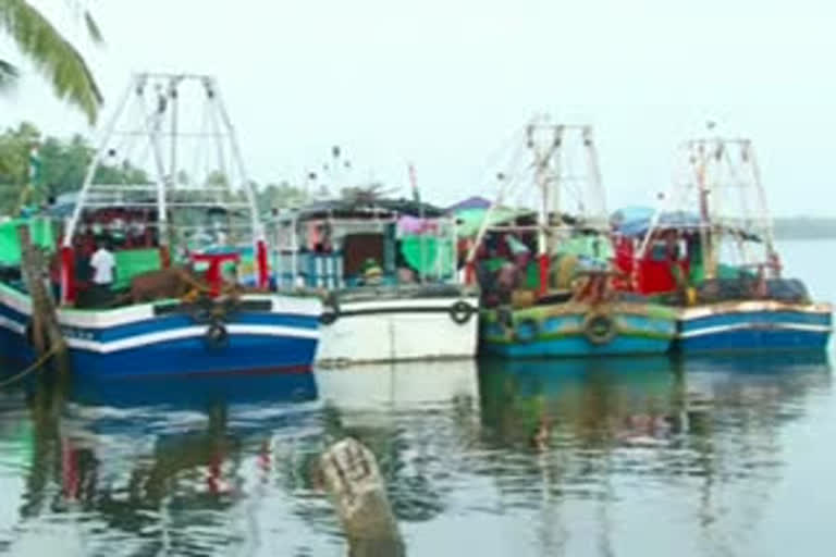 new policy in Fishing  മത്സ്യ ബന്ധനം  ട്രോളിങ് നിരോധനം  troawling news