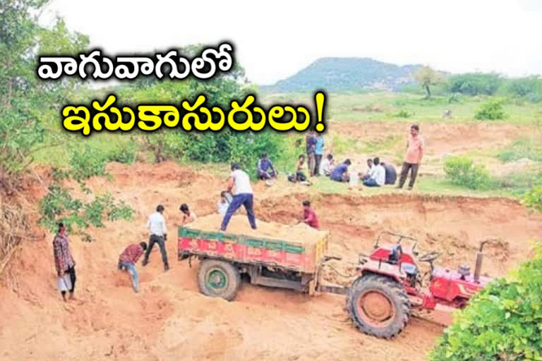 మూడు లారీలు, ఆరు ట్రాక్టర్లుగా అక్రమ వ్యాపారం