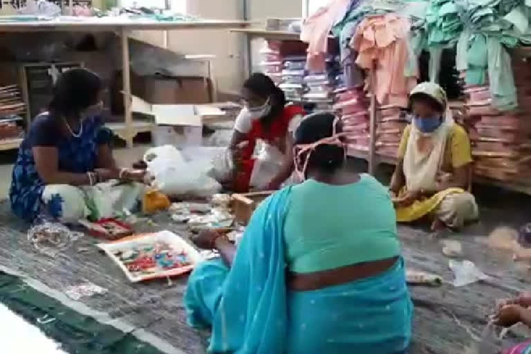 Silk Rakhis