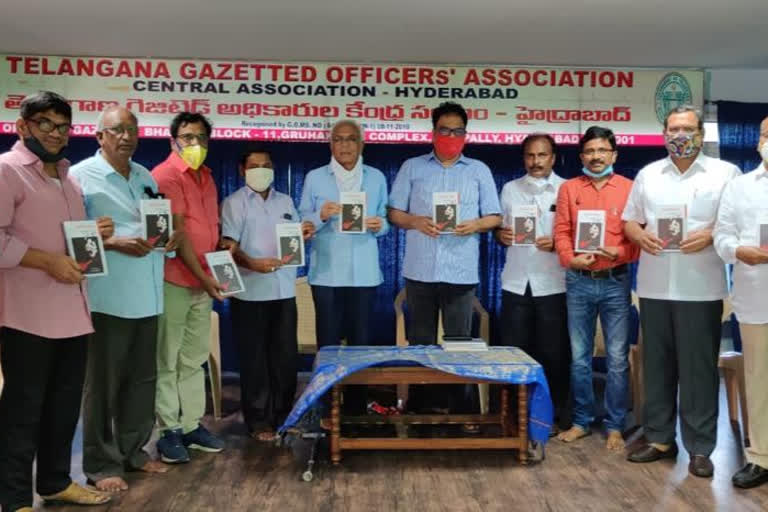 valasa-dhukkam-book-released-in-nampally-hyderabad