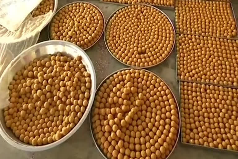 1,11,000 laddoos being prepared in Ayodhya for foundation ceremony