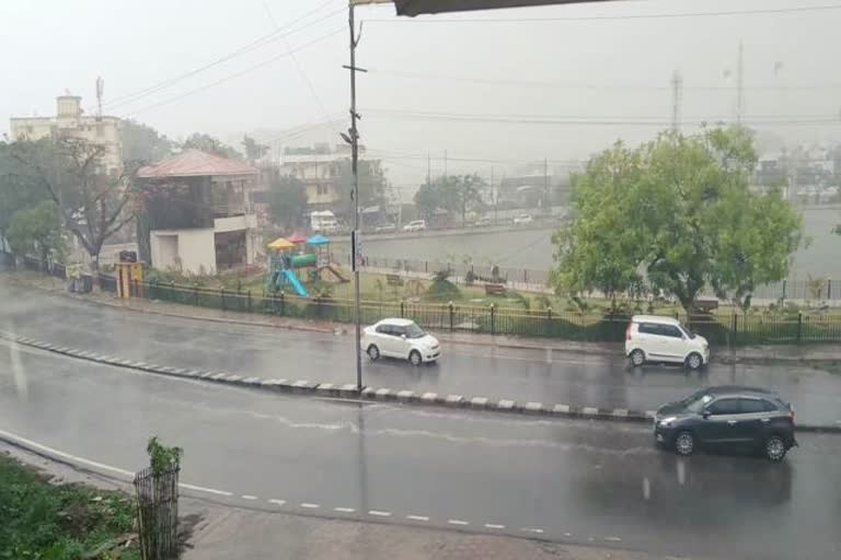 Heavy rain in Jharkhand on 4th and 5th August, rain in Jharkhand, Weather of jharkhand, rain in ranchi, 4 और 5 अगस्त को झारखंड में भारी बारिश की संभावना, झारखंड का मौसम, झारखंड में बारिश, रांची में बारिश