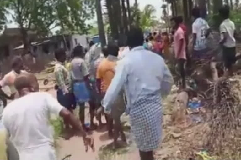 Miscreants attack family for 'refusing' to observe COVID lockdown in Andhra Pradesh