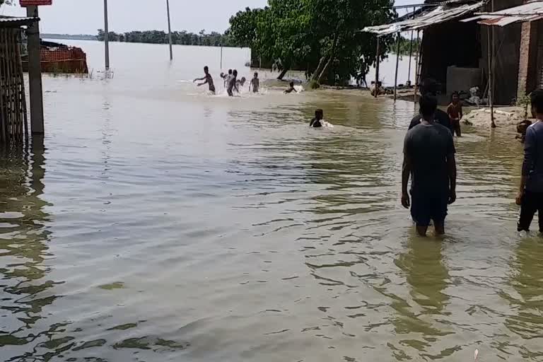 Bihar Floods LIVE: Death toll rises to 13, nearly 50 lakh affected