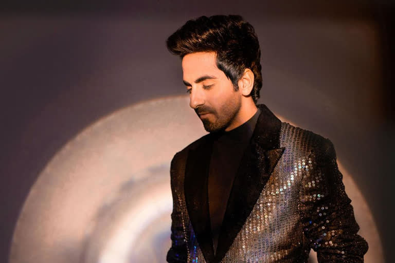 Ayushmann Khurrana reminisces his school days on Friendship Day