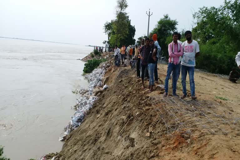 गोण्डा में घाघरा खतरे के निशान से ऊपर