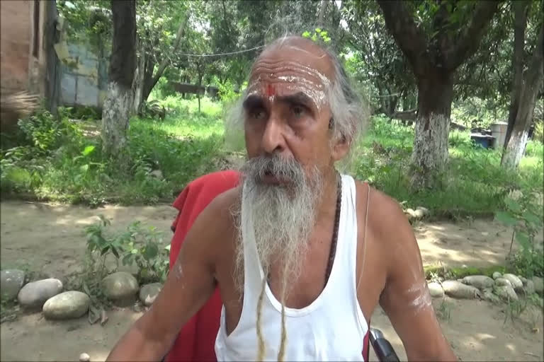 Swami Sivananda on hunger strike