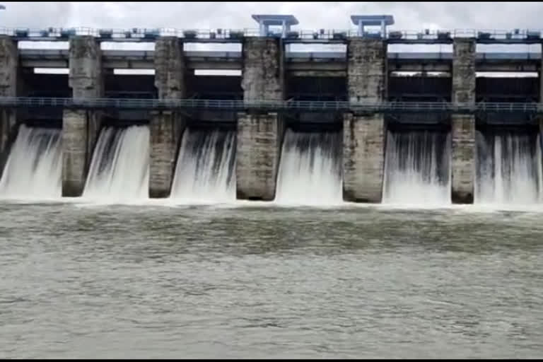 malankara dam shutter  മലങ്കര അണക്കെട്ട്