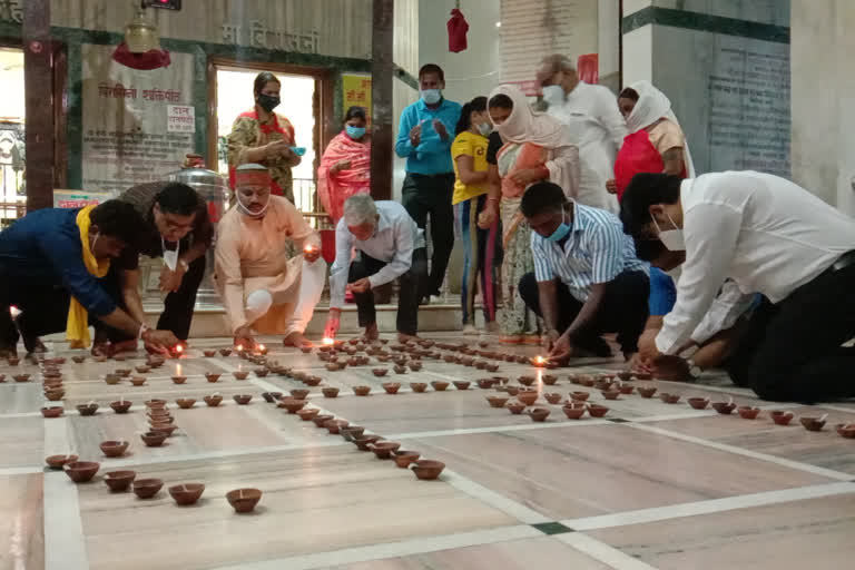 Lamps lit up due to Ram temple construction