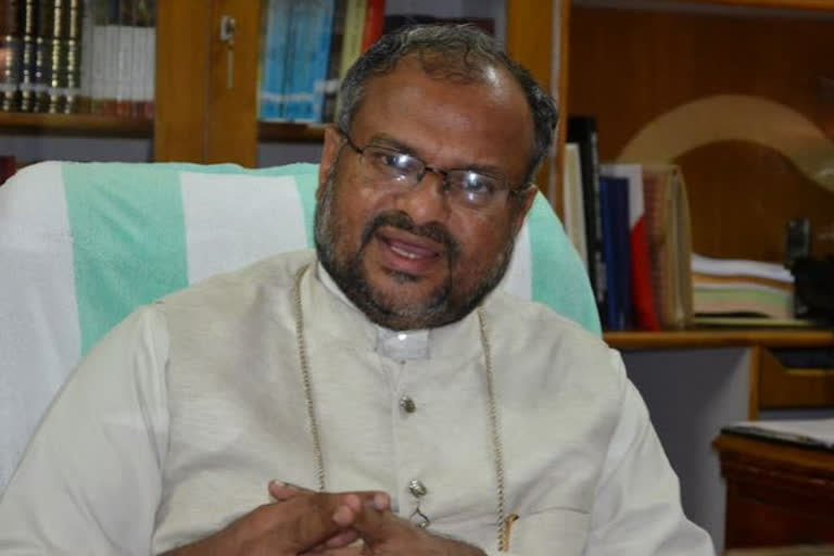 Nun rape case  SC dismisses discharge plea of accused Bishop Franco Mulakkal  Bishop Franco Mulakkal  ന്യൂഡല്‍ഹി  Supreme Court  ബിഷപ്പ് ഫ്രാങ്കോ മുളക്കലിന്‍റെ ഹര്‍ജി സുപ്രീം കോടതി തള്ളി  ബിഷപ്പ് ഫ്രാങ്കോ മുളക്കല്‍