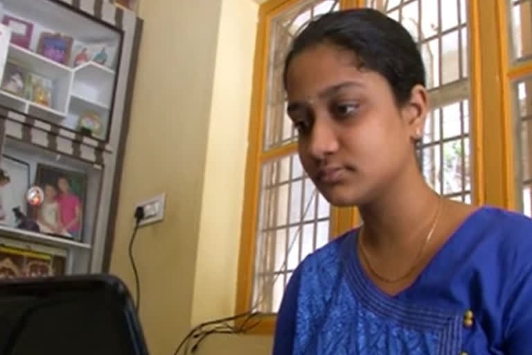 vishaka girl  sudeepa  won google women tech maker Award