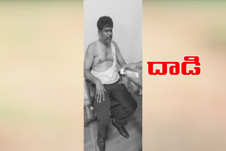 attacked a man near ameerpet Maitrivanam