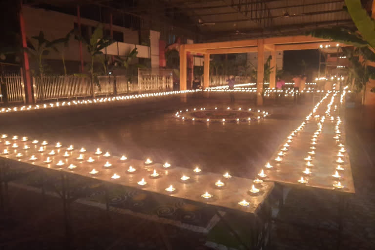 lamps lit up in Dwarkadhish temple