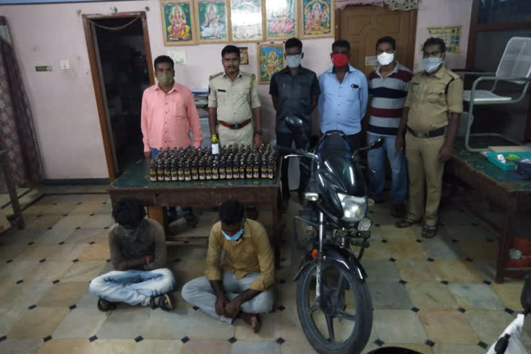 tamilnadu liquor caught by nagari excise police in chittoor district