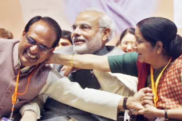 Sushma Swaraj and CM Shivraj Singh Chauhan