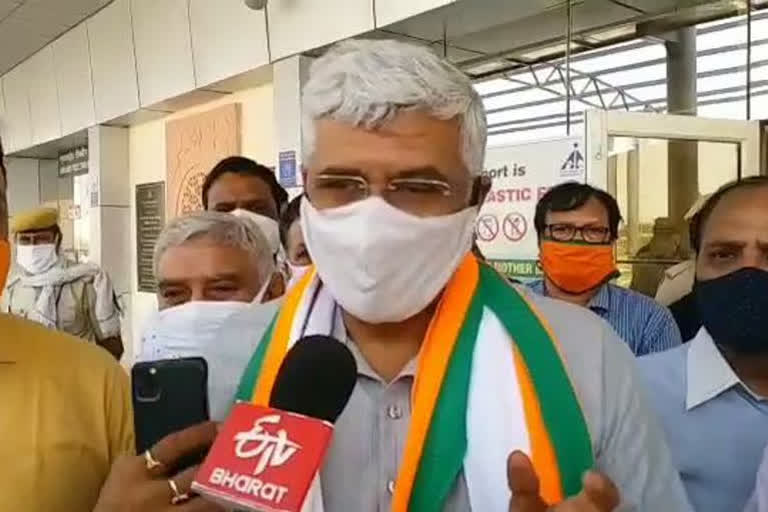 union minister Gajendra Singh Shekhawat